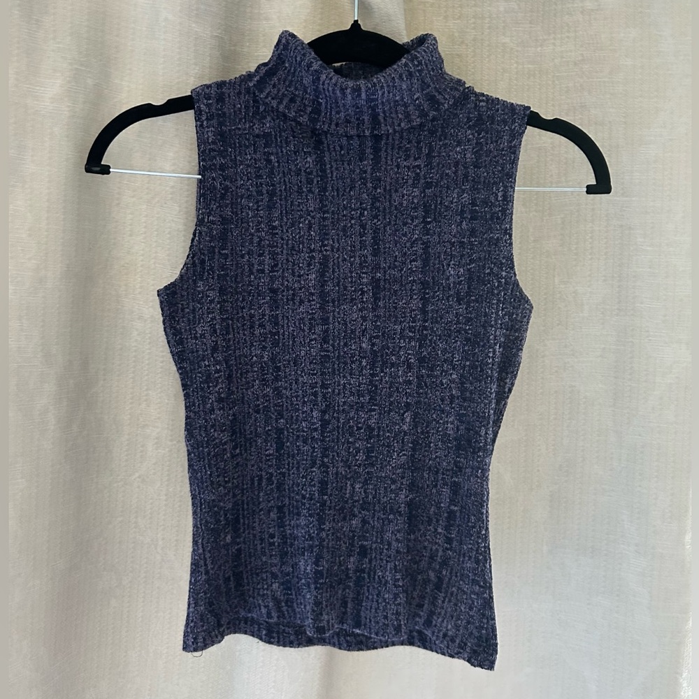 Vintage Hottie turtle neck tank top